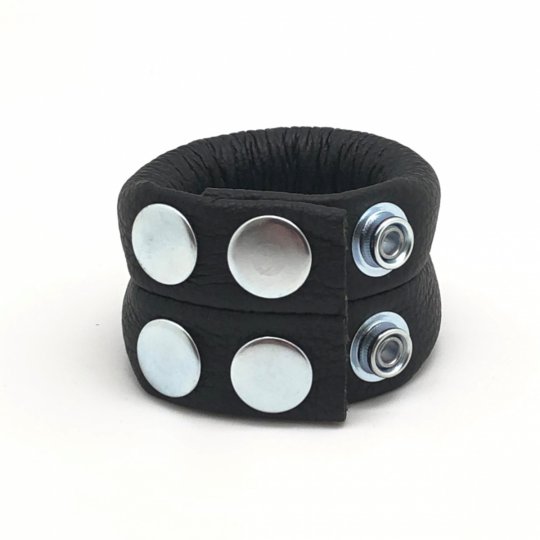 Man�eta The RED Leather Ball Stretcher with 4 Snaps 140 g